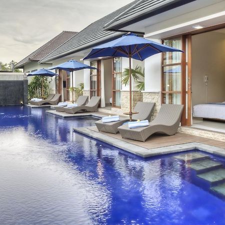 M Two Villas Seminyak Luaran gambar