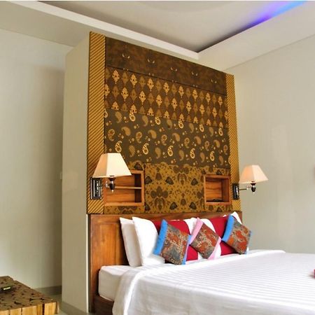 M Two Villas Seminyak Luaran gambar