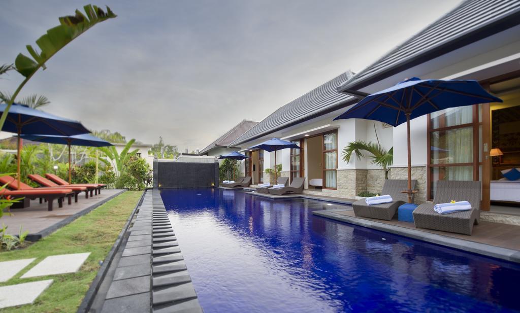 M Two Villas Seminyak Luaran gambar