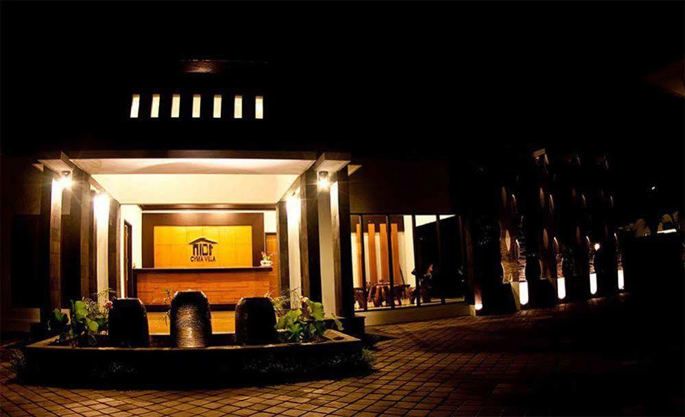 M Two Villas Seminyak Luaran gambar