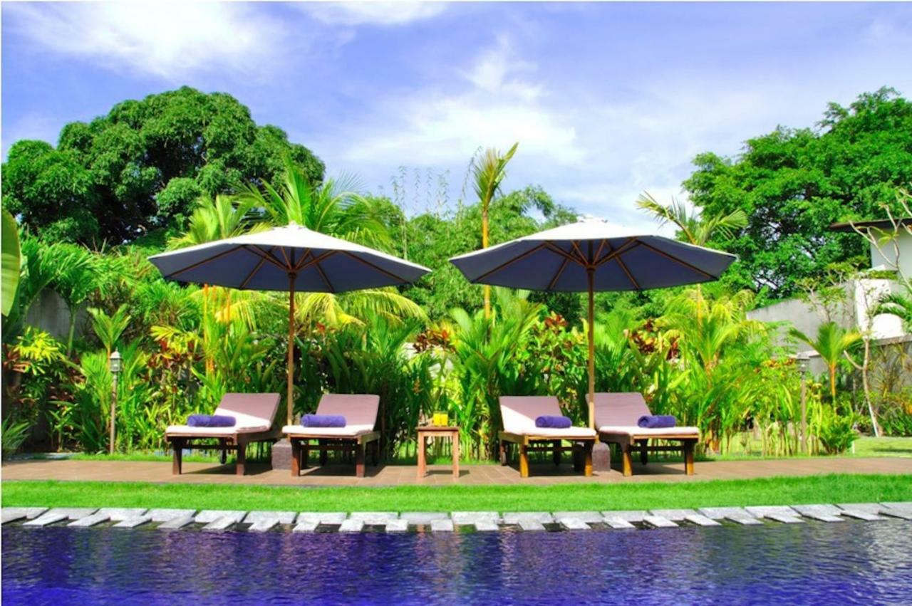 M Two Villas Seminyak Luaran gambar